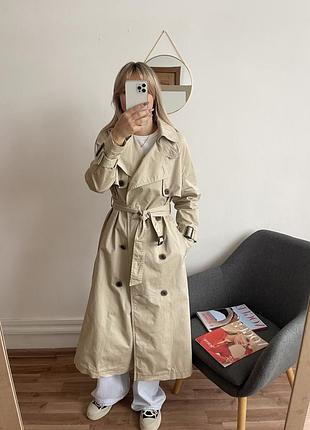 Бежевий базовий тренч