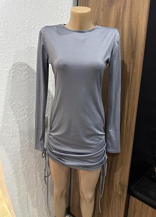 Сукня з затяжками