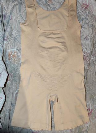 Супер бесшовный утягивающий комбинезон боди корсет анатомический дизайн.