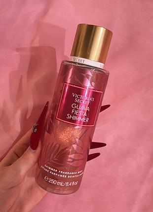 Спрей vs з блискітками гуава шиммер victoria secret
