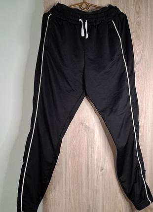 Чорні спортивні штани gymshark recess pull on joggers (m)