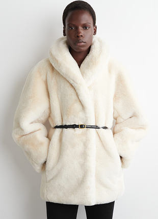 Коротка шуба зі штучного хутра cos 1304519001