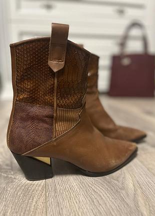 Шкіряні брендові казаки