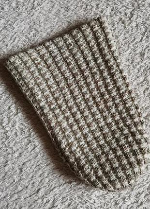 Вязаная светлая двойная шапка бини