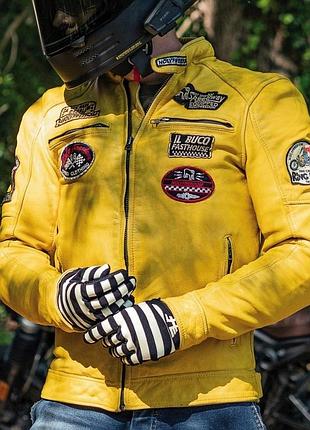 Шкіряна мотоциклетна куртка