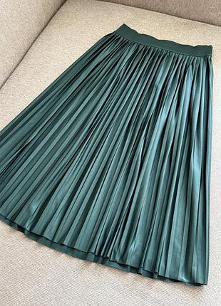 Спідниця жіноча vero moda міді плісе смарагдового кольору