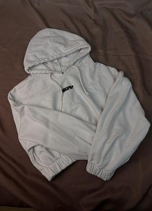 Вкорочене худі