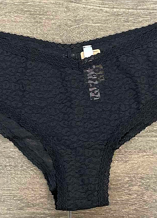 Victoria's secret  размер л трусики кружевные cheekster pink оригинал