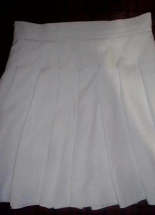 Белая теннисная юбка