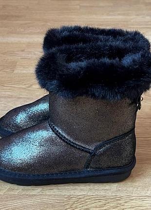 Нові уги next 29 розміру