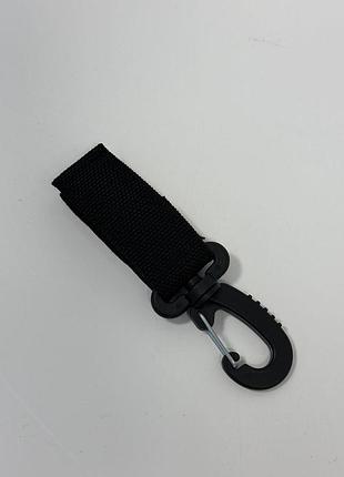 Карабін тактичний з пряжкою для системи molle чорний