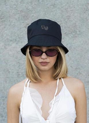 Женская панамка с принтом cube