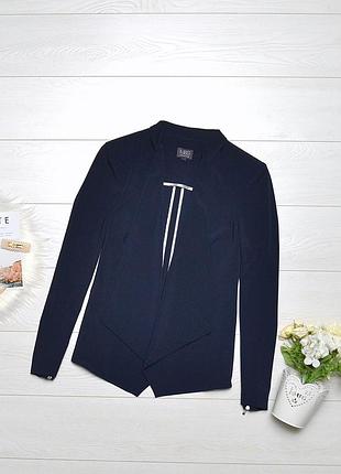 Чудовий синій піджак marks & spencer.