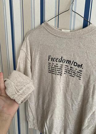 Кофта / тонкий светр на дівчину 11-12 років