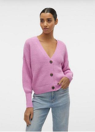 Світер рожевий на ґудзиках