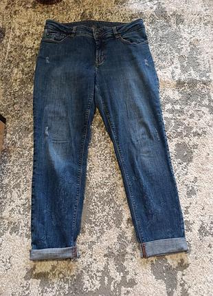 Стильные женские джинсы,