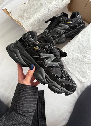 Nb 9060 corduta black white strips