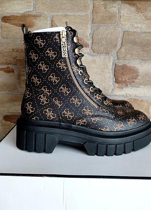 Черевики guess 40 р