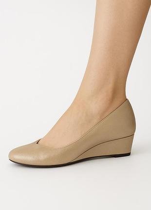 Неймовірні жіночі золотисті балетки великий розмір на широку ногу на маленькій платформі proxy жіночі нові балетки 42-43 розмір