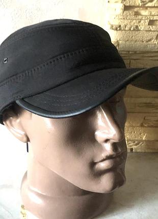 Зимняя кепка немка на флисе с ушами