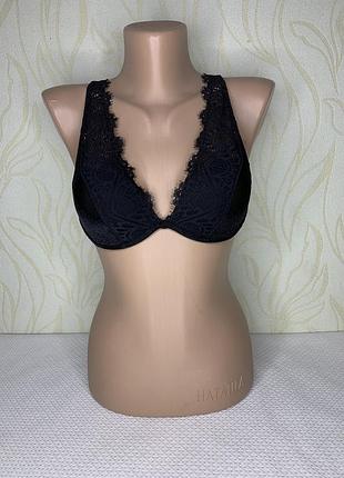 Ліфчик чорний