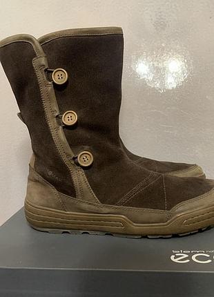 Продаю женские полусапожки зимние замшевые  ecco, 41размер.