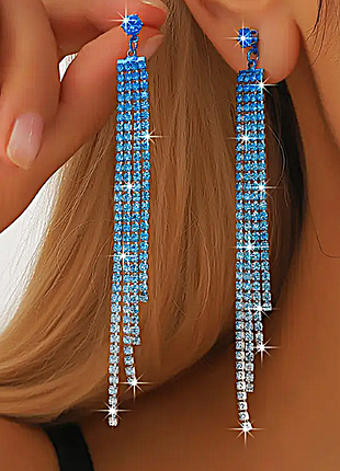 Женские серьги удлиненные в голубых стразах sku 03842