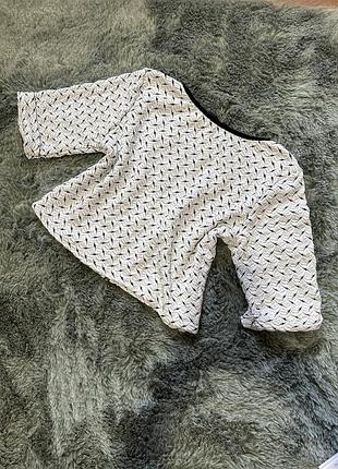 Блузка жіноча