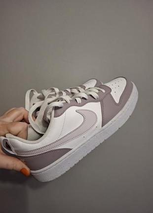 Кроссовки в идеальном состоянии