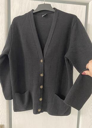 Шикарный стильный кардиган 46-48 р полиэстер шерсть