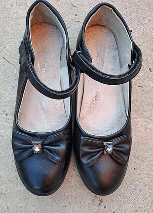 Туфельки на девочку черные, 27 размер (23.5 см)