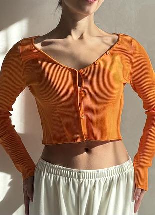 Кардиган на ґудзиках