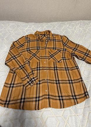 Сорочка жіноча у клітинку