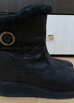 Зимние сапоги детячи фирмы skechers оригинал