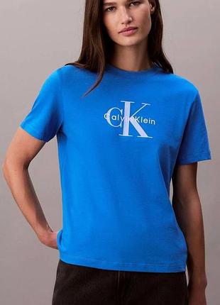Футболка жіноча базова calvin klein m