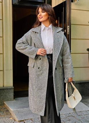 Турецкий кашемир высшего качества (не кашлатится). рисунок- елка. состав: шерсть 55%, вискоза 25%, акрил 20%. подкладка стеганая на синтепоне