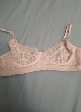 Бюстик из кружева фирменный