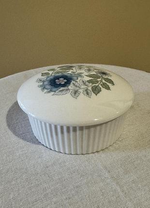 Wedgwood clementine
