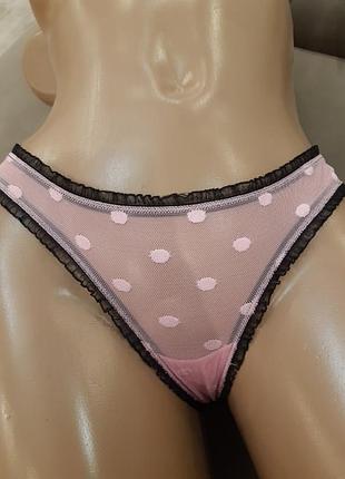 Красивые стринги