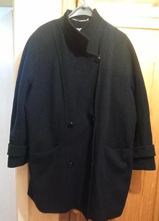 Вінтажне вовняне пальто