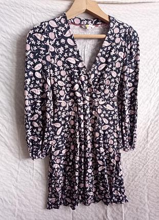 Тяжелое эластичное платье воden