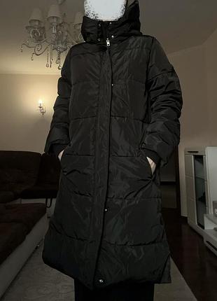 Жіноча куртка чорна осіння курточка зимова водонепроникна курточка