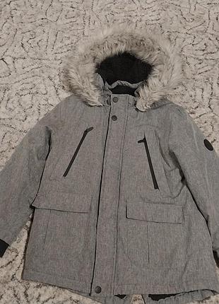Куртка парка для мальчика бренда primark на 6-7 лет,122 размер