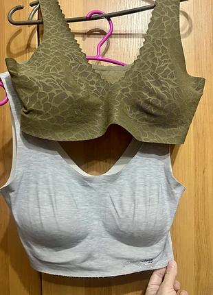 Лот з двух бюстгалтерів-топів