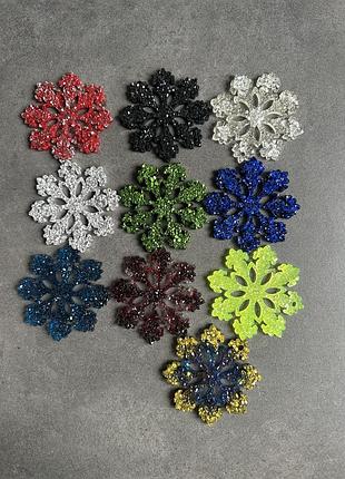 Ялинкові іграшки з кристалами сніжинки