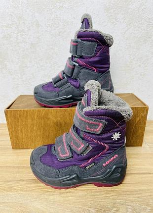 Черевики lowa