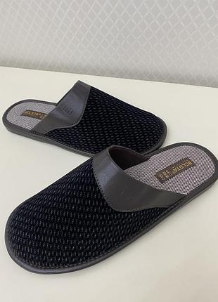 Чоловічі велюрові тапочки белста.