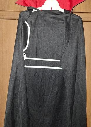 Накидка графа дракулы, вампир