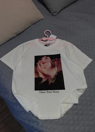 Шикарна футболка