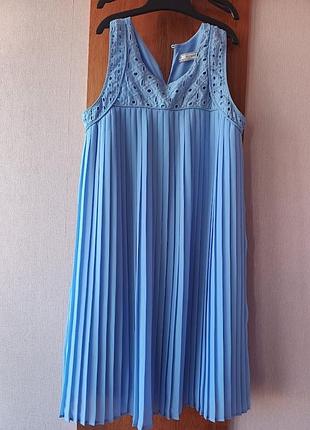 Дуже красива сукня mayoral 128см (7-9р)